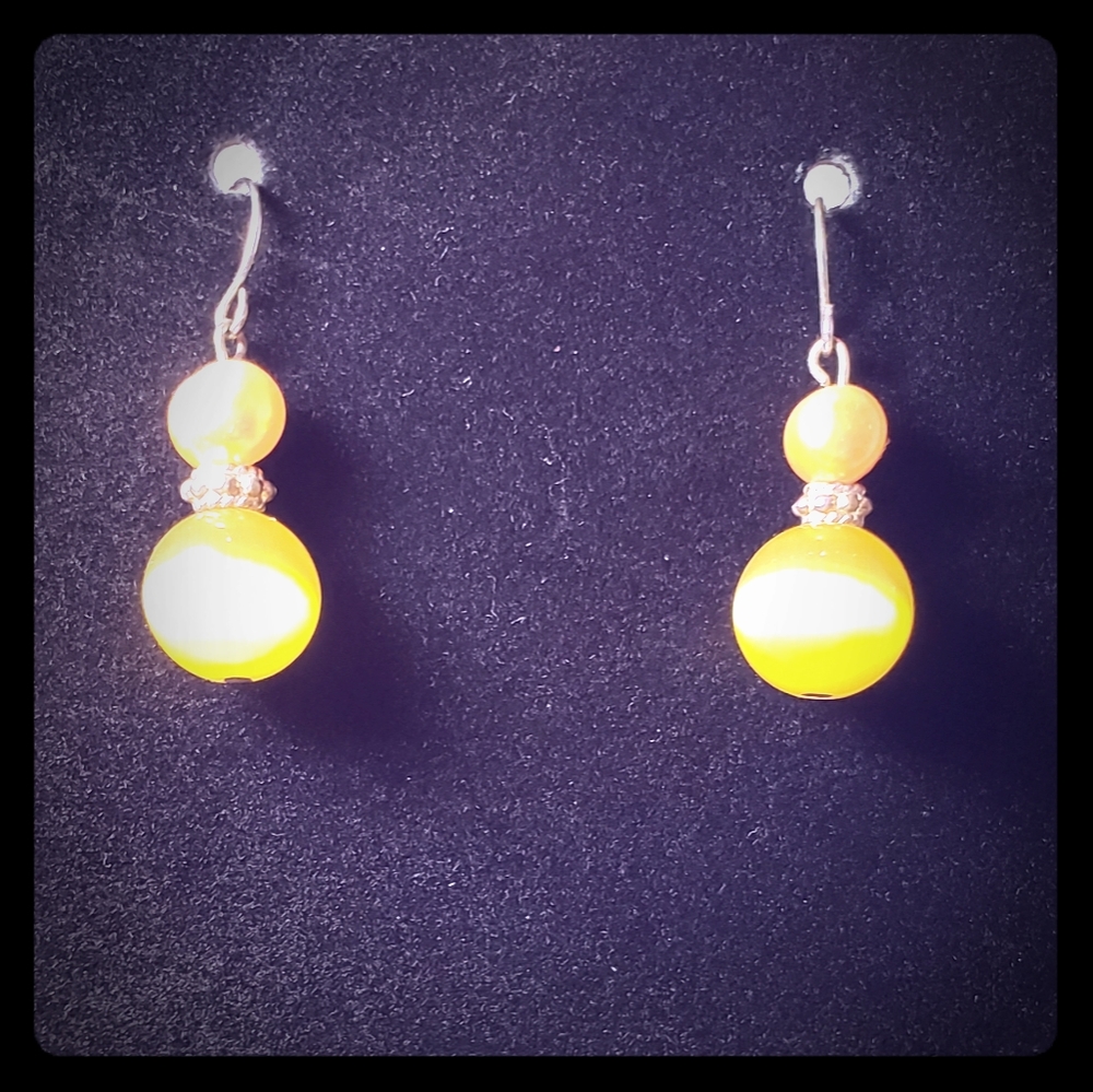 Faux Pearl Bead Dangle Earrings